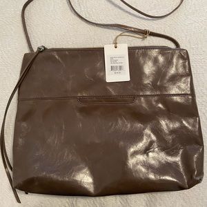 HOBO International NWT Ziggy crossbody/clutch